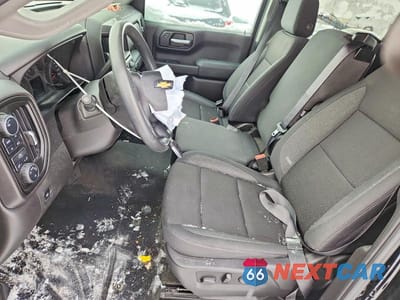 Zdjęcie 7 z 11 samochodu: 2025 CHEVROLET SILVERADO K1500 CUSTOM VIN:3GCPKBEK3SG300144 - miniatura