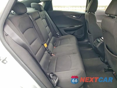 Zdjęcie 10 z 12 samochodu: 2018 CHEVROLET MALIBU LT VIN:1G1ZD5ST3JF145475 - miniatura