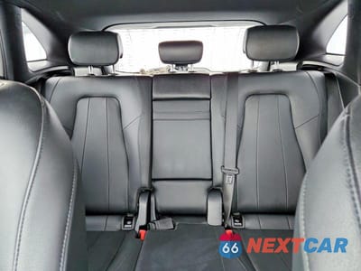 Zdjęcie 10 z 12 samochodu: 2021 MERCEDES-BENZ GLA 250 4MATIC VIN:W1N4N4HBXMJ185022 - miniatura