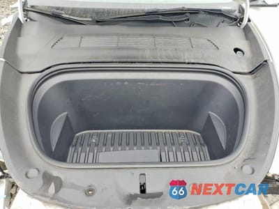 Zdjęcie 11 z 13 samochodu: 2023 TESLA MODEL Y VIN:7SAYGDEE8PA093243 - miniatura