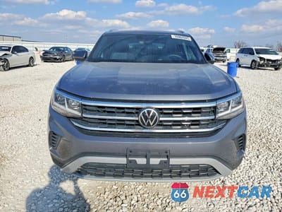 Piąte zdjęcie samochodu w środku: 2023 VOLKSWAGEN ATLAS CROSS SPORT SE VIN:1V2JC2CA3PC202141 - miniatura