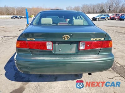 Zdjęcie 6 z 13 samochodu: 2001 TOYOTA CAMRY LE VIN:4T1BG22K51U817937 - miniatura