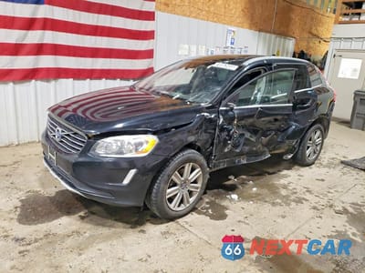 2017 VOLVO XC60 T5 INSCRIPTION YV440MRU1H2000312 - główne zdjęcie licytacji z USA - miniatura