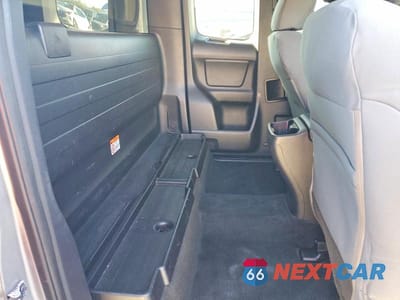 Zdjęcie 10 z 12 samochodu: 2017 TOYOTA TACOMA SR VIN:5TFRX5GN3HX087266 - miniatura