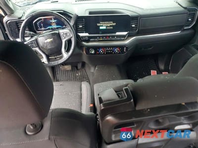 Zdjęcie 8 z 12 samochodu: 2024 CHEVROLET SILVERADO K1500 LT-L VIN:3GCPDKEK9RG214955 - miniatura