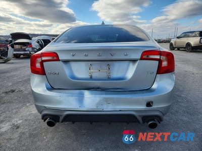 Zdjęcie 6 z 12 samochodu: 2017 VOLVO S60 VIN:YV126MFL0H2421212 - miniatura