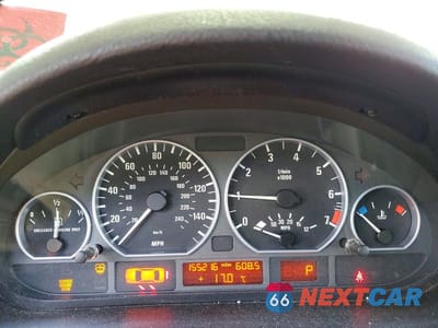 Zdjęcie 9 z 11 samochodu: 2004 BMW 330 XI VIN:WBAEW53464PN33416 - miniatura