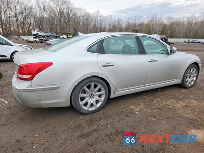 Trzecie zdjęcie samochodu z tyłu: 2012 HYUNDAI EQUUS SIGNATURE VIN:KMHGH4JHXCU046091 - miniatura