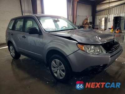 Czwarte zdjęcie samochodu z boku: 2010 SUBARU FORESTER 2.5X VIN:JF2SH6AC4AH743391 - miniatura