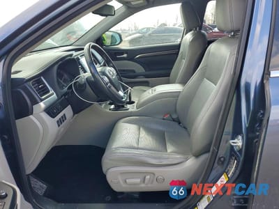 Zdjęcie 7 z 12 samochodu: 2014 TOYOTA HIGHLANDER LIMITED VIN:5TDDKRFH4ES005803 - miniatura