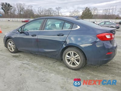 Drugie zdjęcie samochodu z przodu: 2016 CHEVROLET CRUZE LT VIN:1G1BE5SM4G7303882 - miniatura