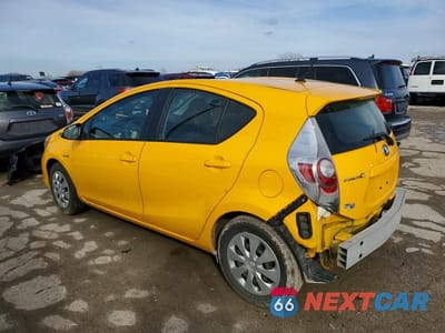 Drugie zdjęcie samochodu z przodu: 2014 TOYOTA PRIUS C VIN:JTDKDTB30E1080407 - miniatura