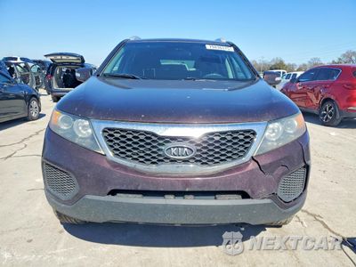 Piąte zdjęcie samochodu w środku: 2012 KIA SORENTO LX VIN:5XYKTDA29CG244865 - miniatura