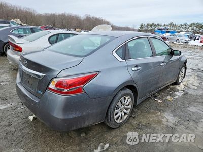 Trzecie zdjęcie samochodu z tyłu: 2014 NISSAN ALTIMA 2.5 VIN:1N4AL3AP8EC137658 - miniatura