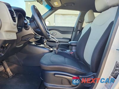 Zdjęcie 7 z 12 samochodu: 2016 KIA SOUL VIN:KNDJN2A24G7357796 - miniatura