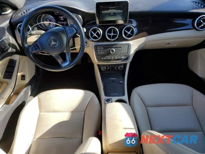 Zdjęcie 8 z 11 samochodu: 2015 MERCEDES-BENZ CLA 250 4MATIC VIN:WDDSJ4GB9FN173554 - miniatura