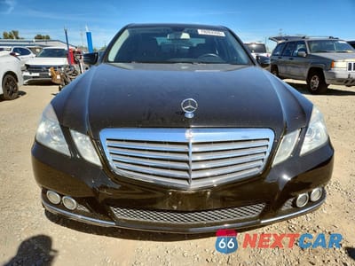 Piąte zdjęcie samochodu w środku: 2011 MERCEDES-BENZ E 350 VIN:WDDHF5GB7BA297826 - miniatura