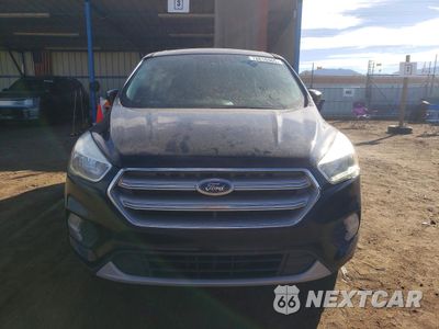 Piąte zdjęcie samochodu w środku: 2017 FORD ESCAPE SE VIN:1FMCU0GD3HUC87330 - miniatura