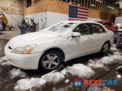 2004 HONDA ACCORD EX JHMCM56824C035136 - główne zdjęcie licytacji z USA - miniatura