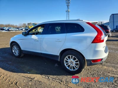 Drugie zdjęcie samochodu z przodu: 2010 VOLVO XC60 T6 VIN:YV4992DZ6A2062670 - miniatura