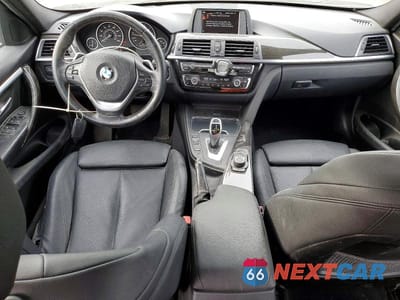 Zdjęcie 8 z 11 samochodu: 2017 BMW 330 XI VIN:WBA8K3C56HK678657 - miniatura