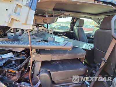 Zdjęcie 11 z 14 samochodu: 2023 CHEVROLET SUBURBAN K1500 Z71 VIN:1GNSKDKD6PR470976 - miniatura