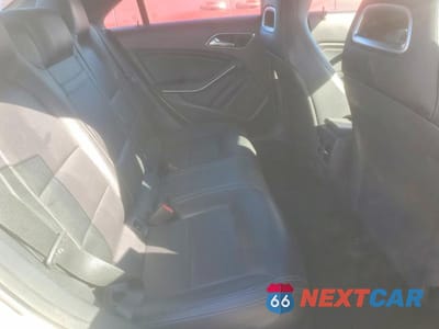 Zdjęcie 10 z 11 samochodu: 2019 MERCEDES-BENZ CLA 250 4MATIC VIN:WDDSJ4GB9KN736726 - miniatura