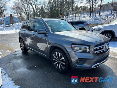 Czwarte zdjęcie samochodu z boku: 2021 MERCEDES-BENZ GLB 250 VIN:W1N4M4GB0MW089486 - miniatura