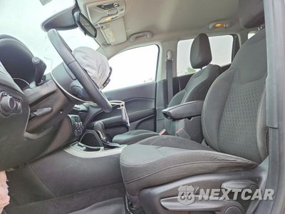Zdjęcie 7 z 12 samochodu: 2018 JEEP COMPASS SPORT VIN:3C4NJCAB2JT123906 - miniatura