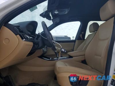 Zdjęcie 7 z 12 samochodu: 2016 BMW X3 XDRIVE28I VIN:5UXWX9C53G0D90041 - miniatura