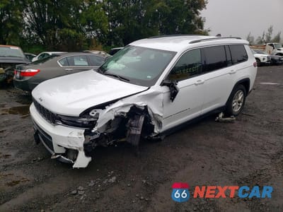 2023 JEEP GRAND CHEROKEE L LAREDO 1C4RJKAGXP8865842 - główne zdjęcie licytacji z USA - miniatura