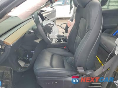 Zdjęcie 7 z 12 samochodu: 2024 TESLA MODEL Y VIN:7SAYGDED6RF206541 - miniatura