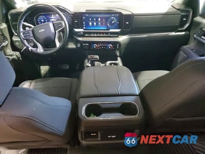 Zdjęcie 8 z 11 samochodu: 2023 CHEVROLET SILVERADO C1500 RST VIN:2GCPADED5P1135391 - miniatura