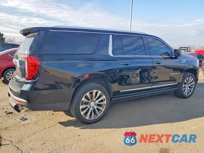 Trzecie zdjęcie samochodu z tyłu: 2021 GMC YUKON XL DENALI VIN:1GKS1JKL3MR137944 - miniatura
