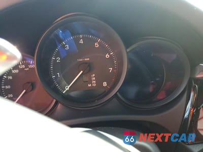 Zdjęcie 9 z 12 samochodu: 2022 PORSCHE MACAN VIN:WP1AA2A52NLB05408 - miniatura