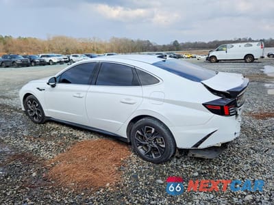 Drugie zdjęcie samochodu z przodu: 2024 HYUNDAI SONATA SEL VIN:KMHL64JA3RA368315 - miniatura