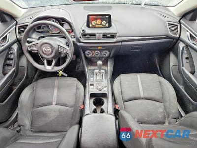 Zdjęcie 8 z 12 samochodu: 2018 MAZDA 3 SPORT VIN:3MZBN1U76JM186842 - miniatura