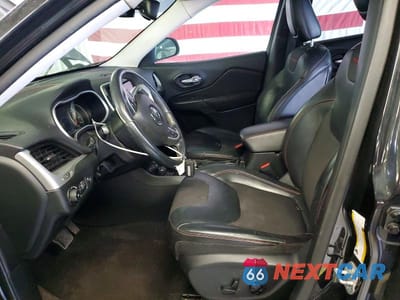 Zdjęcie 7 z 14 samochodu: 2015 JEEP CHEROKEE TRAILHAWK VIN:1C4PJMBS8FW650119 - miniatura