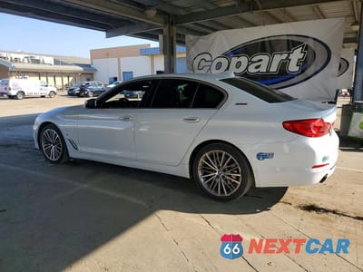 Drugie zdjęcie samochodu z przodu: 2018 BMW 530XE VIN:WBAJB1C57JB374801 - miniatura