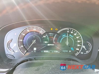 Zdjęcie 9 z 12 samochodu: 2019 BMW 530E VIN:WBAJA9C54KB398878 - miniatura