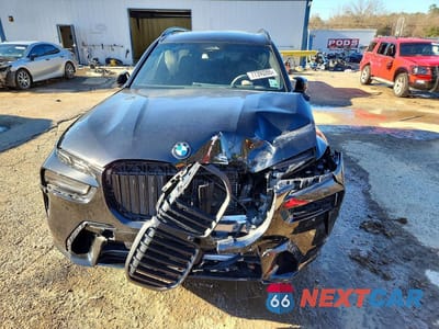 Piąte zdjęcie samochodu w środku: 2026 BMW X7 M60I VIN:5UX33EM04T9023775 - miniatura