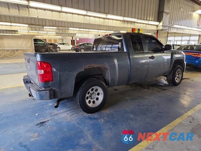 Trzecie zdjęcie samochodu z tyłu: 2008 CHEVROLET SILVERADO K1500 VIN:2GCEK19CX81243916 - miniatura