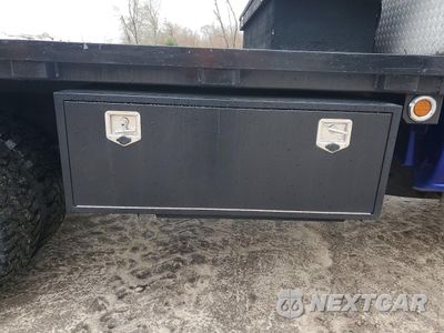 Zdjęcie 10 z 12 samochodu: 2001 CHEVROLET SILVERADO FLATBED TRUCK VIN:1GBJC34151F135588 - miniatura