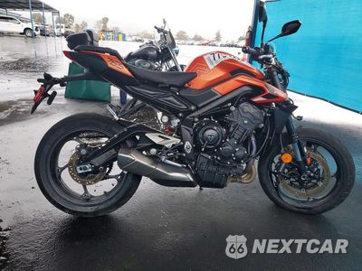 2025 TRIUMPH MOTORCYCLE STREET TRIPLE 765 R SMTA604S3STCC8767 - główne zdjęcie licytacji z USA - miniatura