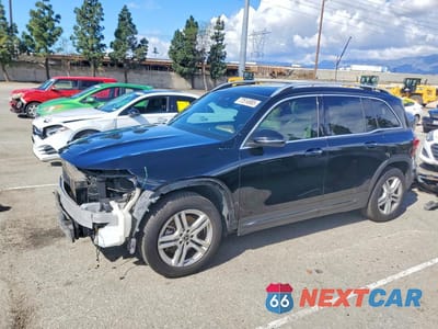 2020 MERCEDES-BENZ GLB 250 WDC4M4GBXLW012009 - główne zdjęcie licytacji z USA - miniatura