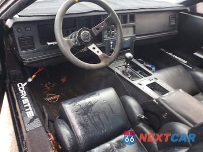 Zdjęcie 8 z 11 samochodu: 1989 CHEVROLET CORVETTE VIN:1G1YY2189K5125766 - miniatura