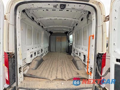 Zdjęcie 9 z 11 samochodu: 2015 FORD TRANSIT T-250 VIN:1FTNR2CM3FKA00707 - miniatura