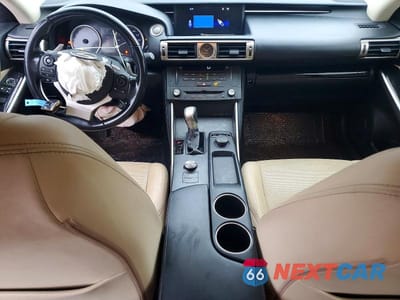 Zdjęcie 8 z 11 samochodu: 2015 LEXUS IS 250 VIN:JTHBF1D24F5080809 - miniatura