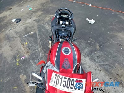 Piąte zdjęcie samochodu w środku: 2006 SUZUKI GSX1300 R VIN:JS1GW71A662105159 - miniatura