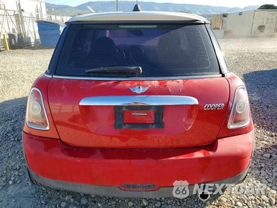 Zdjęcie 6 z 12 samochodu: 2009 MINI COOPER VIN:WMWMF33549TU70792 - miniatura
